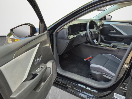 Opel Astra Sports Tourer 1.6 Turbo Hybrid 180pk | Adaptive Cruise | PDC ActivLease financial lease