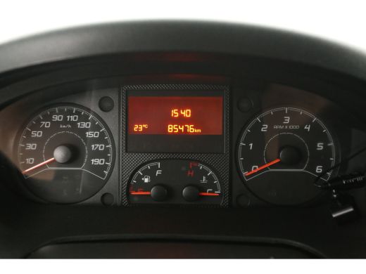 Opel Movano 2.2D 140PK 3.5t | Bakwagen | Laadklep | Camera | Airco | Cruise | 3 Zits | Laadbak ActivLease financial lease