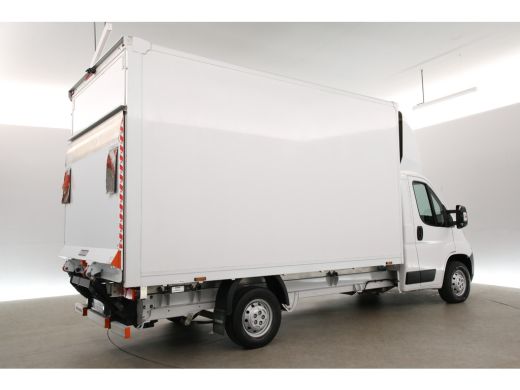 Opel Movano 2.2D 140PK 3.5t | Bakwagen | Laadklep | Camera | Airco | Cruise | 3 Zits | Laadbak ActivLease financial lease