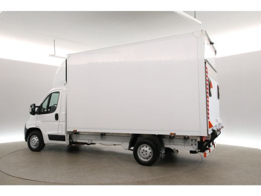 Opel Movano 2.2D 140PK 3.5t | Bakwagen | Laadklep | Camera | Airco | Cruise | 3 Zits | Laadbak ActivLease financial lease