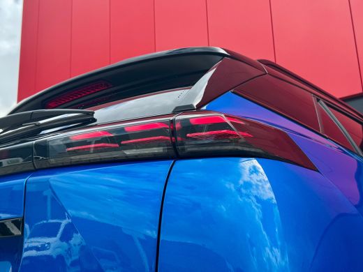 Peugeot 2008 1.2 Hybrid 136 GT | Cruise Control | Achteruitrij Camera ActivLease financial lease