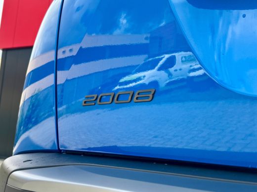 Peugeot 2008 1.2 Hybrid 136 GT | Cruise Control | Achteruitrij Camera ActivLease financial lease