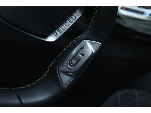 Peugeot 2008 1.2 Turbo GT Pack | Adapt. Cruise | Alcantara | Keyless | Camera | EVISSA | LED | Navi | Carplay ... ActivLease financial lease
