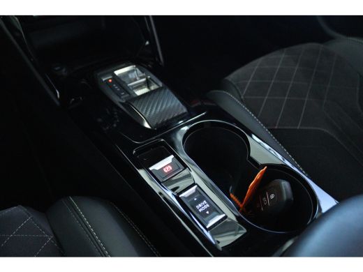Peugeot 2008 1.2 Turbo GT Pack | Adapt. Cruise | Alcantara | Keyless | Camera | EVISSA | LED | Navi | Carplay ... ActivLease financial lease