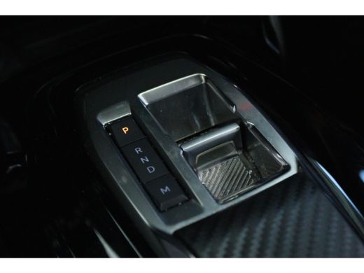 Peugeot 2008 1.2 Turbo GT Pack | Adapt. Cruise | Alcantara | Keyless | Camera | EVISSA | LED | Navi | Carplay ... ActivLease financial lease