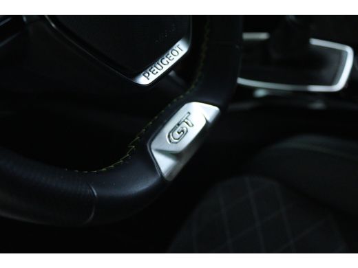 Peugeot 208 1.2 Turbo GT Pack | Adapt. Cruise | Pano | Stoelverwarming | Alcantara | Camera | Keyless | Navi ... ActivLease financial lease