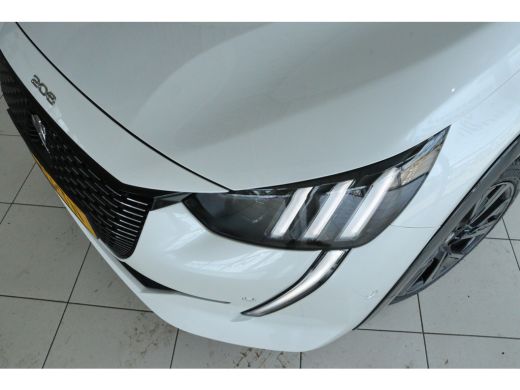 Peugeot 208 1.2 Turbo GT Pack | Adapt. Cruise | Pano | Stoelverwarming | Alcantara | Camera | Keyless | Navi ... ActivLease financial lease