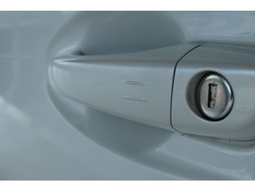 Peugeot 208 1.2 Turbo GT Pack | Adapt. Cruise | Pano | Stoelverwarming | Alcantara | Camera | Keyless | Navi ... ActivLease financial lease