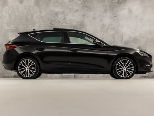 Seat Leon 1.4 TSI eHybrid PHEV Xcellence Sport 204Pk Automaat (PANORAMADAK, APPLE CARPLAY, GROOT NAVI, CAME... ActivLease financial lease