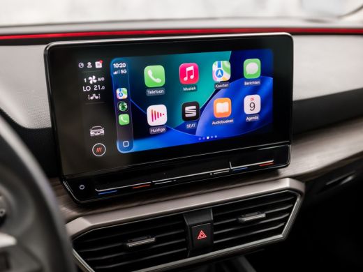 Seat Leon 1.4 TSI eHybrid PHEV Xcellence Sport 204Pk Automaat (PANORAMADAK, APPLE CARPLAY, GROOT NAVI, CAME... ActivLease financial lease