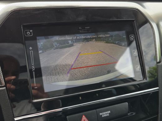 Suzuki Vitara 1.4 Boosterjet Style Smart Hybrid | Panorama dak | Trekhaak | Apple CarPlay | Rijklaar incl. gara... ActivLease financial lease