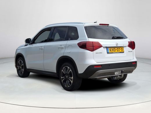 Suzuki Vitara 1.4 Boosterjet Style Smart Hybrid | Panorama dak | Trekhaak | Apple CarPlay | Rijklaar incl. gara... ActivLease financial lease