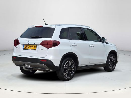 Suzuki Vitara 1.4 Boosterjet Style Smart Hybrid | Panorama dak | Trekhaak | Apple CarPlay | Rijklaar incl. gara... ActivLease financial lease