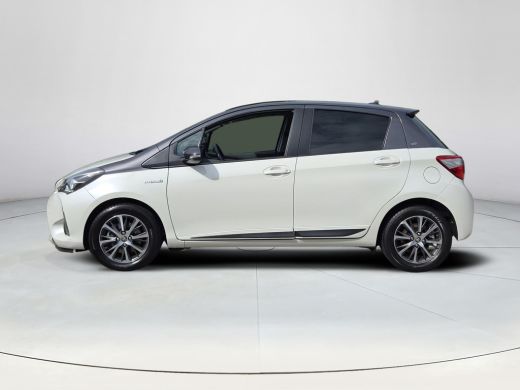 Toyota Yaris 1.5 Hybrid Y20 Exclusive Edition | Navigatie | LM Velgen | Rijklaar incl. garantie | ActivLease financial lease