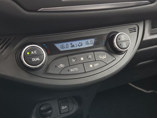 Toyota Yaris 1.5 Hybrid Y20 Exclusive Edition | Navigatie | LM Velgen | Rijklaar incl. garantie | ActivLease financial lease