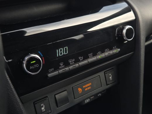 Toyota Yaris Cross 1.5 Hybrid 115 Active Comfort Pack | Parkeersensoren | Blindspot | Apple CarPlay | Rijklaar incl... ActivLease financial lease