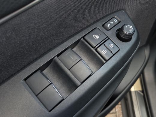 Toyota Yaris Cross 1.5 Hybrid 115 Active Comfort Pack | Parkeersensoren | Blindspot | Apple CarPlay | ActivLease financial lease