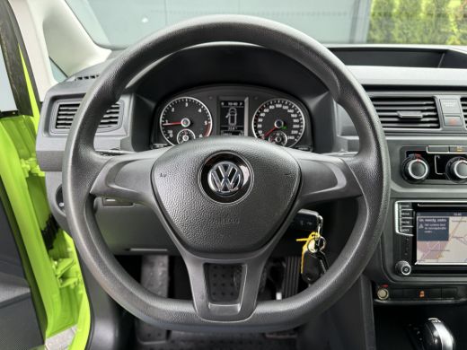 Volkswagen Caddy 2.0 TDI 102 PK / DSG AUTOMAAT / L1H1 / INRICHTING / 1e EIG. / TREKHAAK / CRUISE ActivLease financial lease