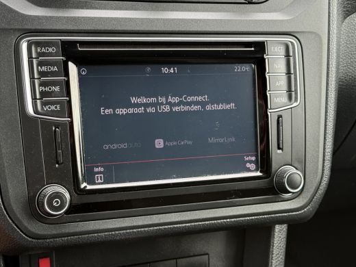 Volkswagen Caddy 2.0 TDI 102 PK / DSG AUTOMAAT / L1H1 / INRICHTING / 1e EIG. / TREKHAAK / CRUISE ActivLease financial lease