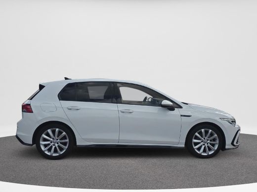 Volkswagen Golf 1.5 TSI R-Line | ACC | 150Pk | Stoelverwarming | Navi | Clima | ActivLease financial lease