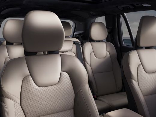 Volvo  XC90 2.0 T8 Plug-in hybrid AWD Ultra Dark Exec. Ed. | 2 stoelen op derde rij | Apple Carplay/Android A... ActivLease financial lease