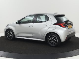 Toyota Yaris 1.5 Hybrid Dynamic | 38.500km NAP | Adaptive Cruise | DAB | Carplay | Full LED | Camera | LM | Ke...