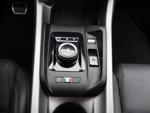 Alfa Romeo Tonale 1.5T Hybrid Veloce Lederen Bekleding | Adaptieve Cruise Control | Elektrische Stoelen | Stoelverw... ActivLease financial lease
