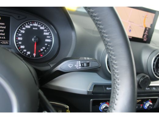 Audi Q2 35 TFSI epic | Trekhaak | Navigatie | Parkeersensoren | Cruise control | ActivLease financial lease