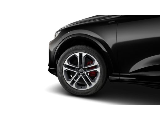 Audi Q5 S edition competition | Audi virtual cockpit | Exterieurpakket zwart | Hemelbekleding in zwart ActivLease financial lease