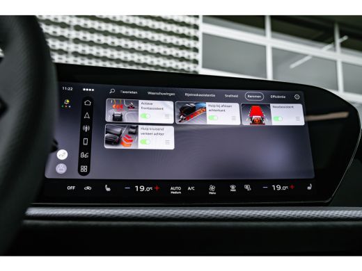 Audi Q5 S edition competition | Audi virtual cockpit | Hemelbekleding in zwart | Navigatie plus ActivLease financial lease