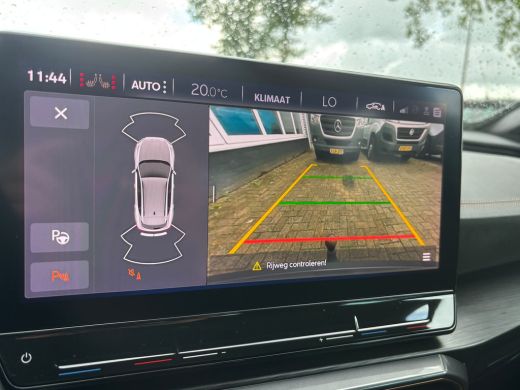 CUPRA Formentor 1.5 TSI Business Edition | Pano | Trekhaak | Apple Carplay | Sfeerverlichting | Stoel & Stuurverw... ActivLease financial lease