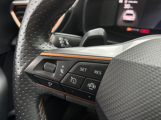 CUPRA Formentor 1.5 TSI Business Edition | Pano | Trekhaak | Apple Carplay | Sfeerverlichting | Stoel & Stuurverw... ActivLease financial lease
