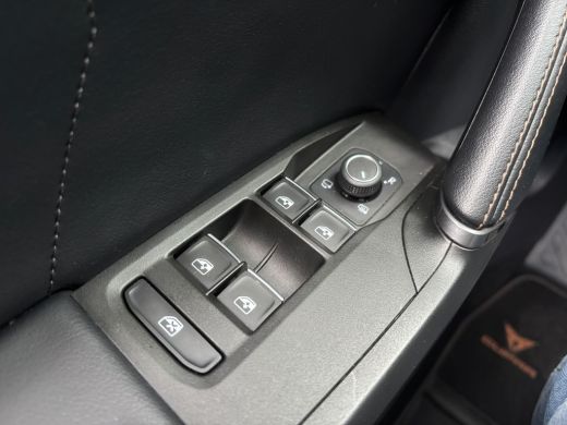CUPRA Formentor 1.5 TSI Business Edition | Pano | Trekhaak | Apple Carplay | Sfeerverlichting | Stoel & Stuurverw... ActivLease financial lease