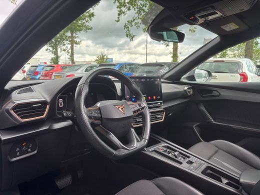 CUPRA Formentor 1.5 TSI Business Edition | Pano | Trekhaak | Apple Carplay | Sfeerverlichting | Stoel & Stuurverw... ActivLease financial lease