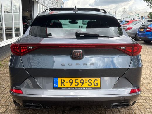 CUPRA Formentor 1.5 TSI Business Edition | Pano | Trekhaak | Apple Carplay | Sfeerverlichting | Stoel & Stuurverw... ActivLease financial lease