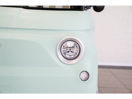 Fiat Topolino Verde Vita | Nieuw uit voorraad leverbaar! | Vanaf 16 Jaar | Panoramadak | LED | ActivLease financial lease