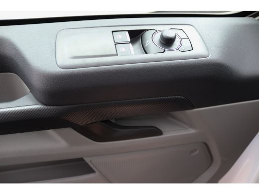 Ford E-Transit Custom 320 L1H1 Trend 71 kWh | Grotere Accu | 3-Jaar Extra Garantie! | Bijrijdersbank | LED | CarPlay/An... ActivLease financial lease