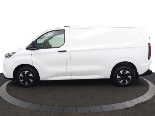 Ford E-Transit Custom 320 L1H1 Trend 71 kWh | 3 Jaar Extra Garantie! | Grotere Accu | CarPlay/Android Auto | LED | Park... ActivLease financial lease