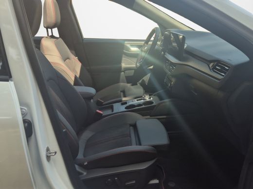 Ford Kuga 2.5 PHEV ST-Line X 243pk | Panoramadak | Adaptieve Matrix Led | Winterpack | Elekt. Wegkapbare Tr... ActivLease financial lease