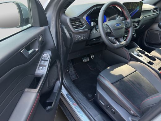 Ford Kuga 2.5 PHEV ST-Line X 243pk | Pano | Elektr. Trekhaak | Matrix LED | Winter Pack | ActivLease financial lease