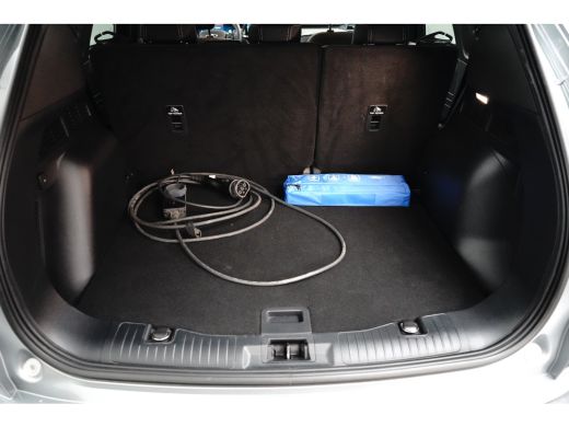 Ford Kuga Titanium | Trekhaak | Camera | 2100KG Trekgewicht | Climate Control | ActivLease financial lease