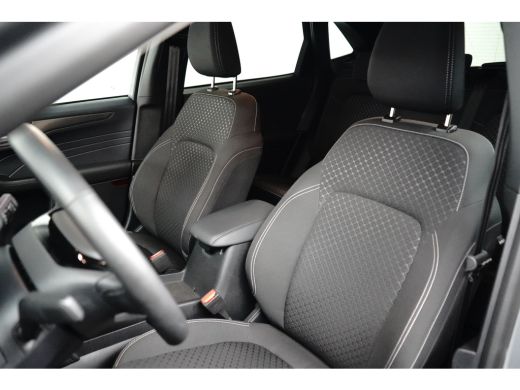 Ford Kuga Titanium | Trekhaak | Camera | 2100KG Trekgewicht | Climate Control | ActivLease financial lease