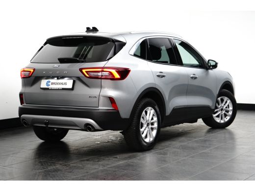 Ford Kuga Titanium | Trekhaak | Camera | 2100KG Trekgewicht | Climate Control | ActivLease financial lease