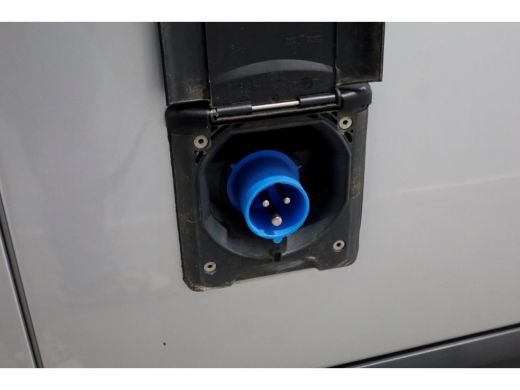 Ford Transit Custom 2.0 TDCI L1H2 Trend Koelwagen Stahoogte 12V Dag + 230V Nachtkoeling 01-2019 ActivLease financial lease