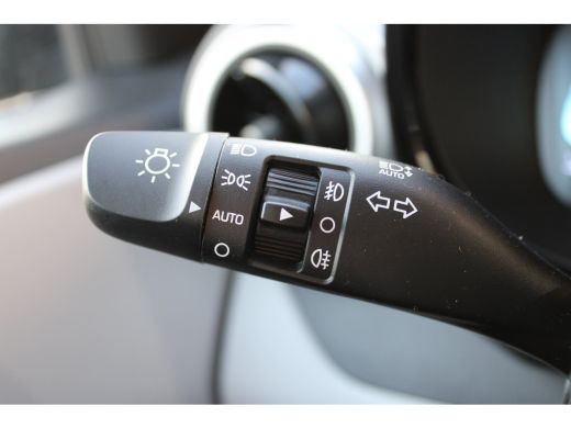 Hyundai i10 1.0 Premium | Achteruitrijcamera | Airco (automatisch) | Apple Carplay/Android Auto|telefooninteg... ActivLease financial lease