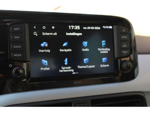 Hyundai i10 1.0 Premium | Achteruitrijcamera | Airco (automatisch) | Apple Carplay/Android Auto|telefooninteg... ActivLease financial lease