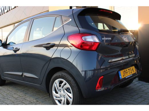 Hyundai i10 1.0 Premium | Achteruitrijcamera | Airco (automatisch) | Apple Carplay/Android Auto|telefooninteg... ActivLease financial lease