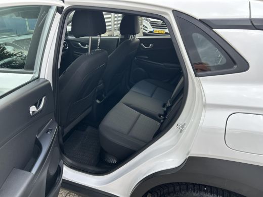 Hyundai Kona 1.6 GDI HEV Comfort Smart | Apple Carplay/Android Auto | Achteruitrijcamera | Parkeersensoren | K... ActivLease financial lease