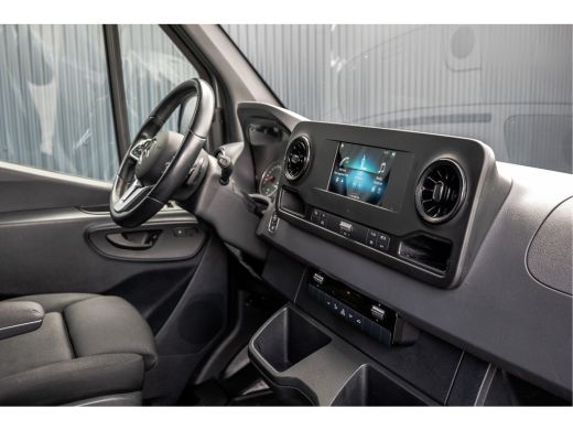 Mercedes-Benz Sprinter 317 CDI RWD L2H1 | 170 PK | Automaat | 1e Eigenaar | Cruise | Camera | Mbux | PDC | Climatronic ActivLease financial lease