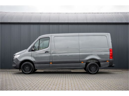 Mercedes-Benz Sprinter 317 CDI RWD L2H1 | 170 PK | Automaat | 1e Eigenaar | Cruise | Camera | Mbux | PDC | Climatronic ActivLease financial lease